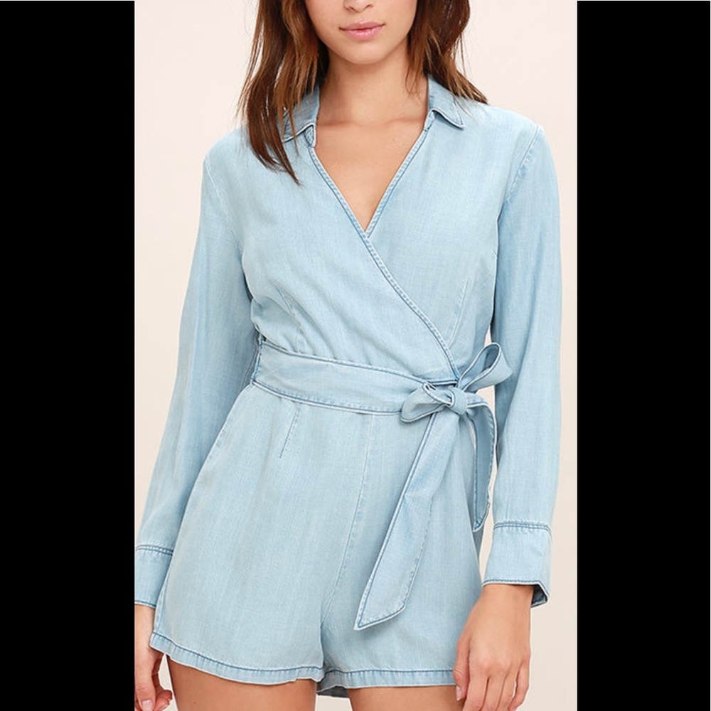 New BB Dakota Carlisle Blue Chambray Romper